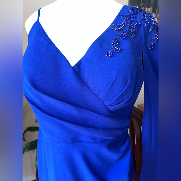 Allure Royal Blue Evening Dress - Picture 4 of 13